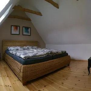 https://ferienwohnung-am-grunen-zipfel.dresdenhotels.net